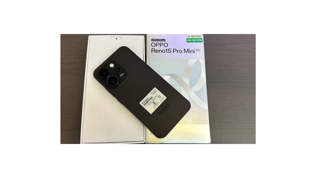 Oppo Reno 15 Pro Mini compact flagship smartphone featuring 200MP camera and premium design ahead of India launch