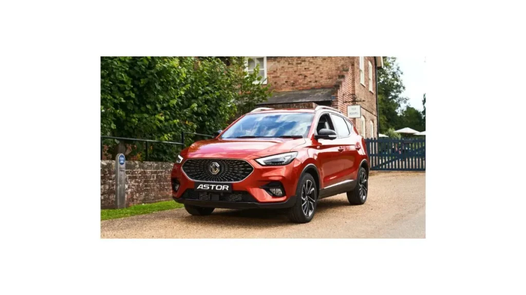 MG Astor 2026 showcasing bold design, hybrid powertrain, and modern interiors